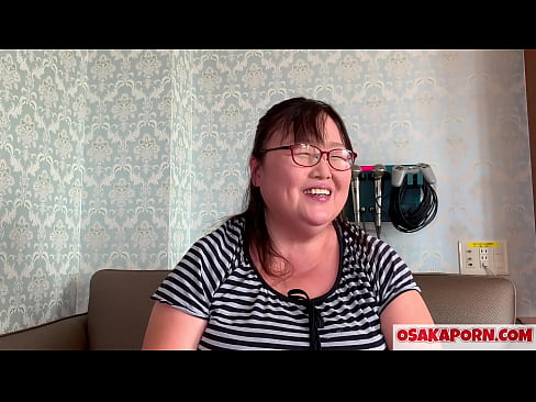 ❤️ Fat Japanese mom a 'sealltainn a h-mòr tits agus a' còrdadh ri feise dèideag. Tha màthair Àisianach 51-bliadhna a’ bruidhinn mun eòlas gnèitheasach aice. Yukiko 1 OSAKAPORN milf reamhar Porno fb aig gd.sayhentai.ru ❌️